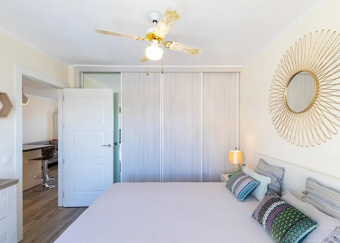 아파트 Panoramic View Sunflower By Dream Homes Tenerife 푸에르토 데 산티아고